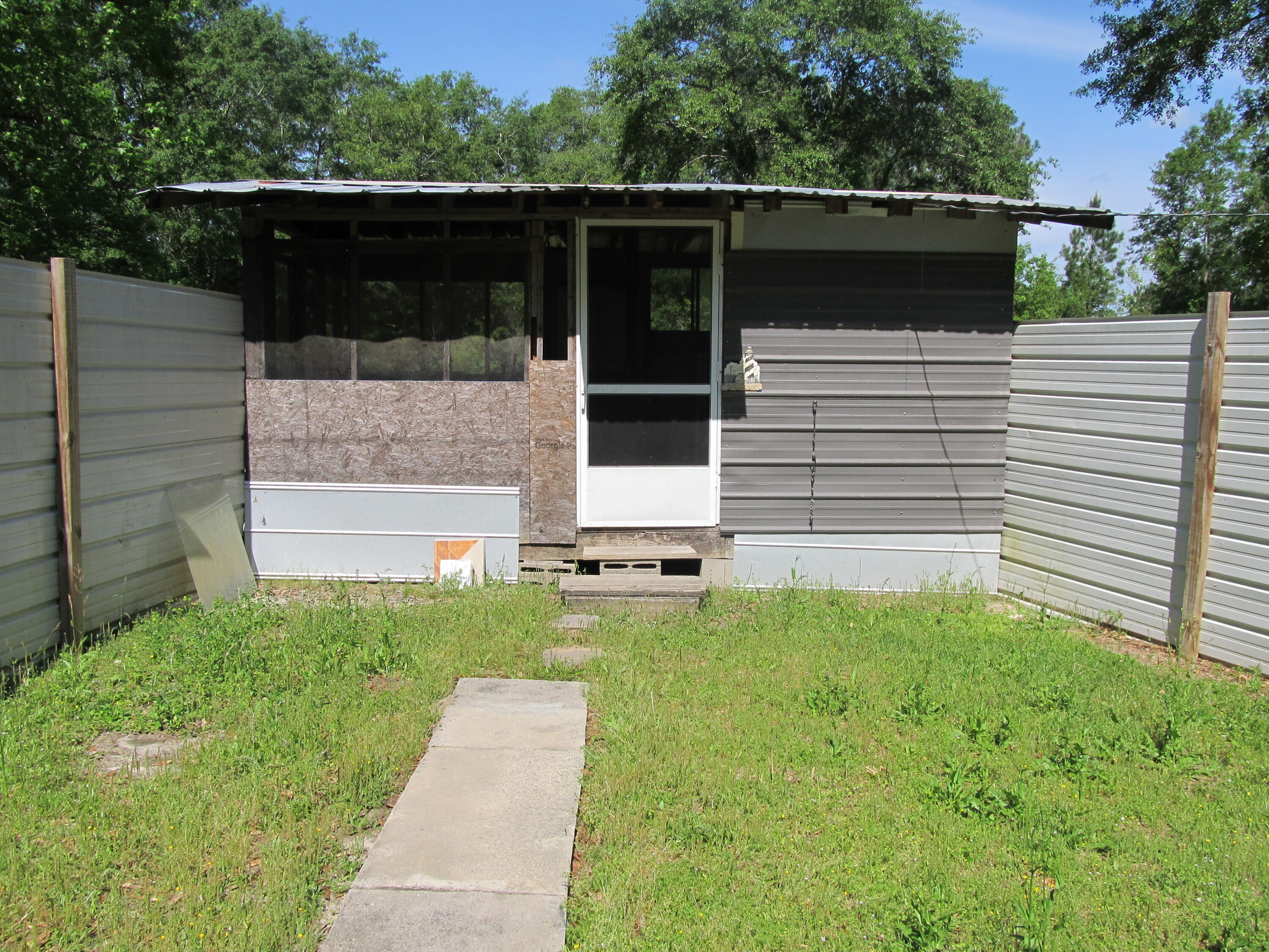 METES & BOUNDS - Residential