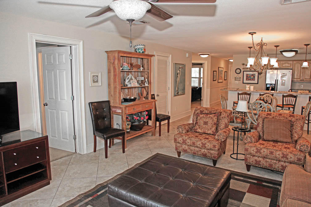 CRYSTAL DUNES CONDO - Residential