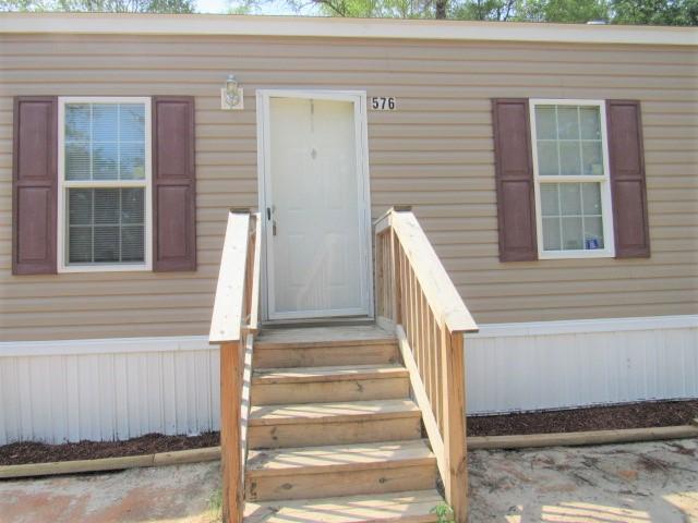 COUNTRY MANOR ESTATES - Residential