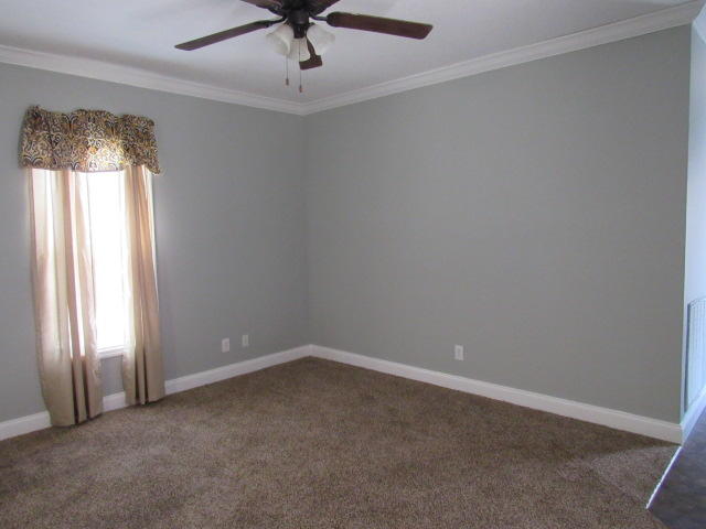 COUNTRY MANOR ESTATES - Residential