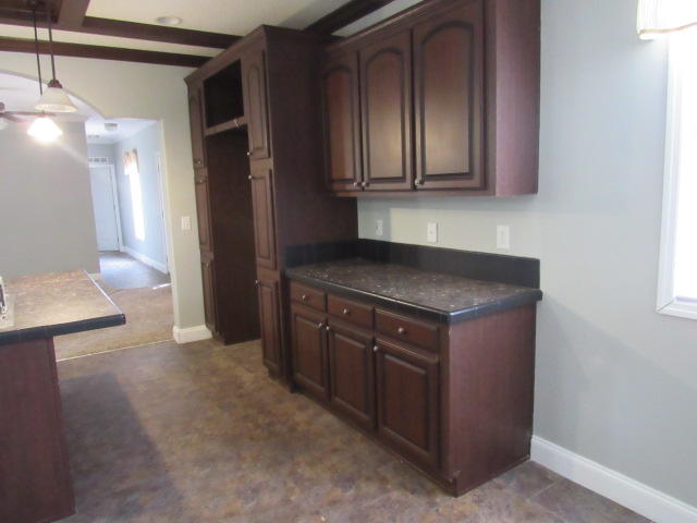 COUNTRY MANOR ESTATES - Residential