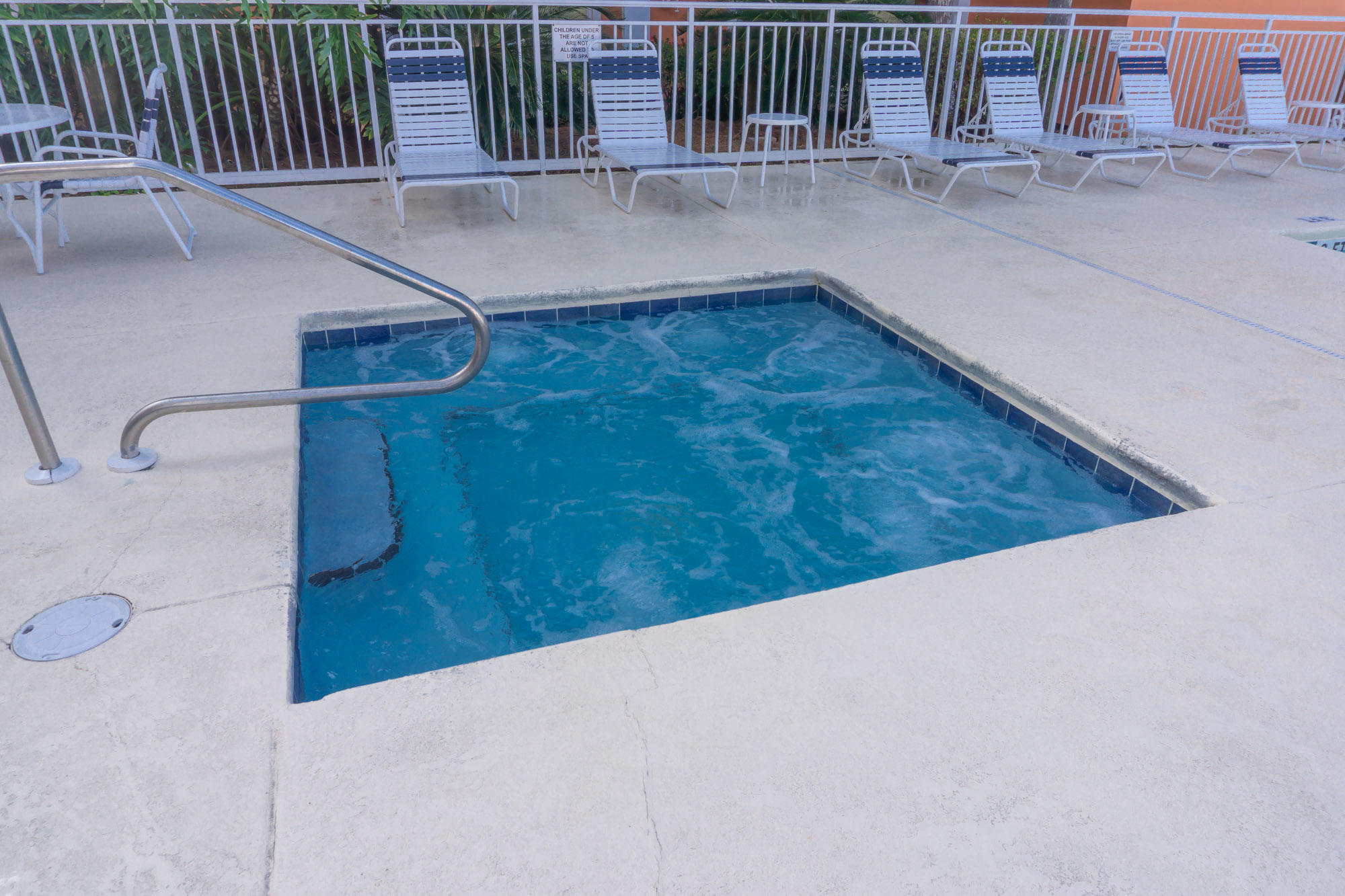 GULFVIEW 2 CONDO PH 2 - Residential