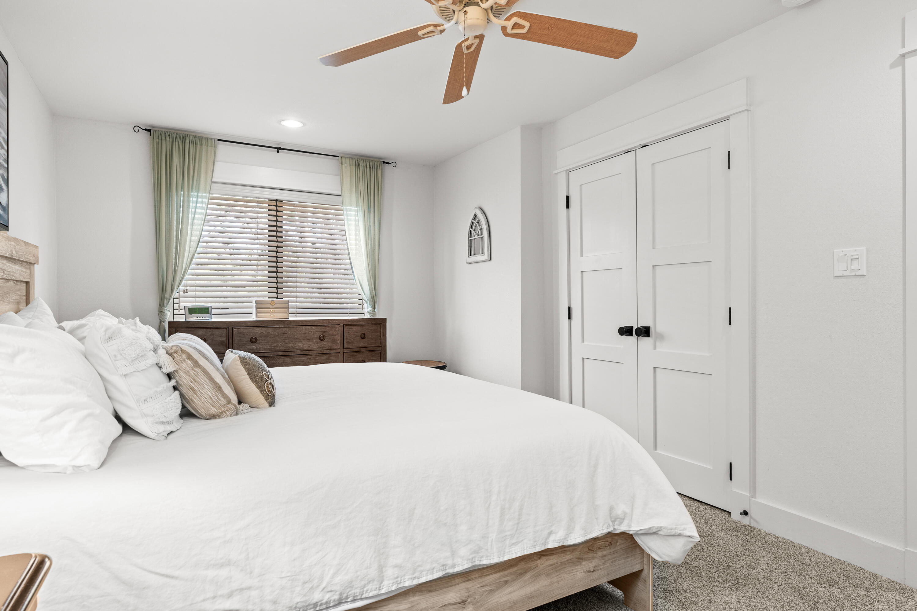 SANDPIPER VILLAGE CONDO - Residential