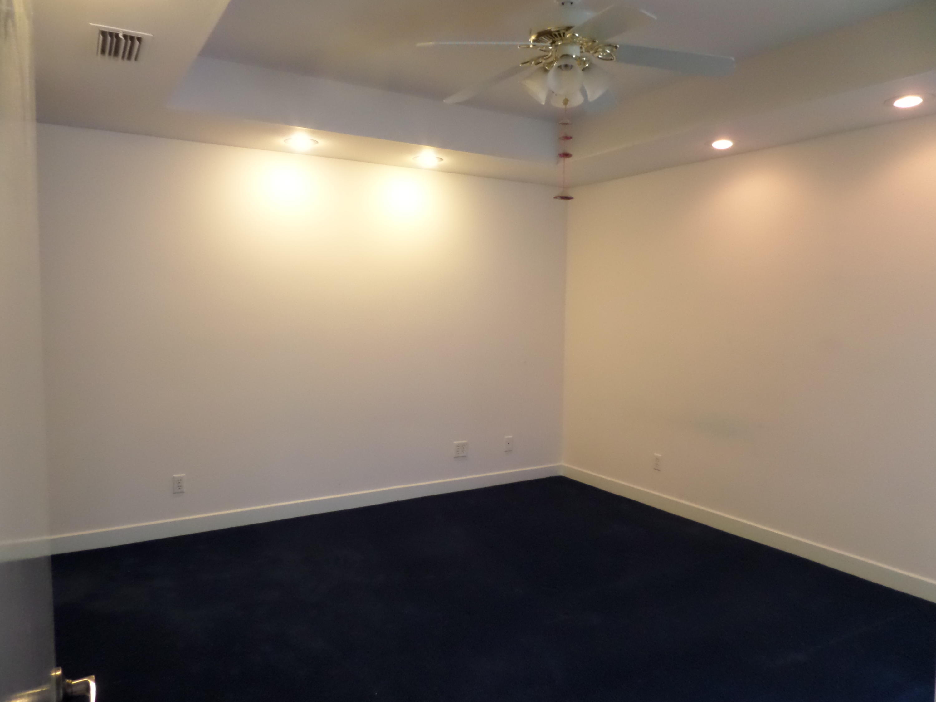 HIDDEN LAKES - Residential