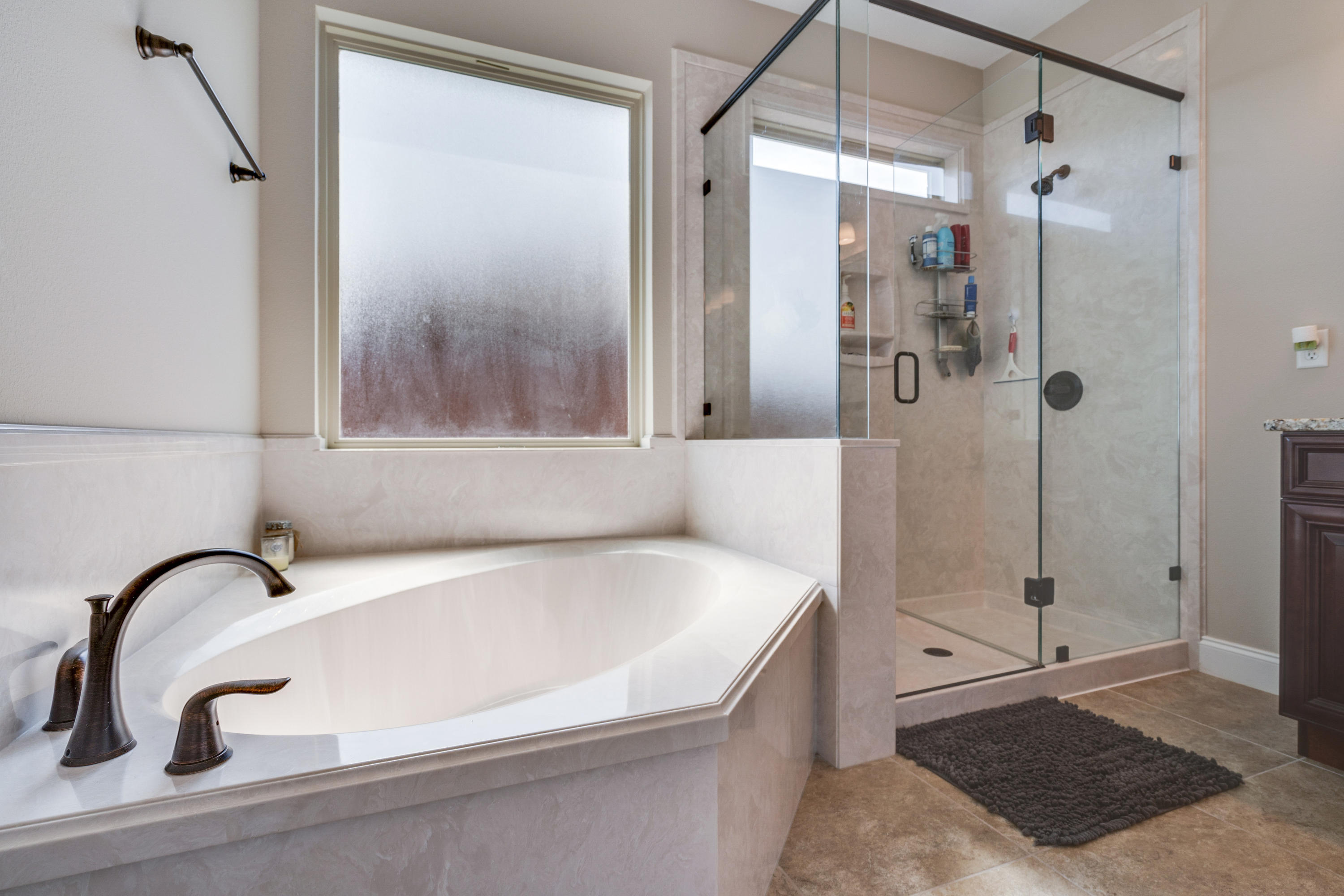 MAJESTIC OAKS AT OCEAN CITY - Residential Lease