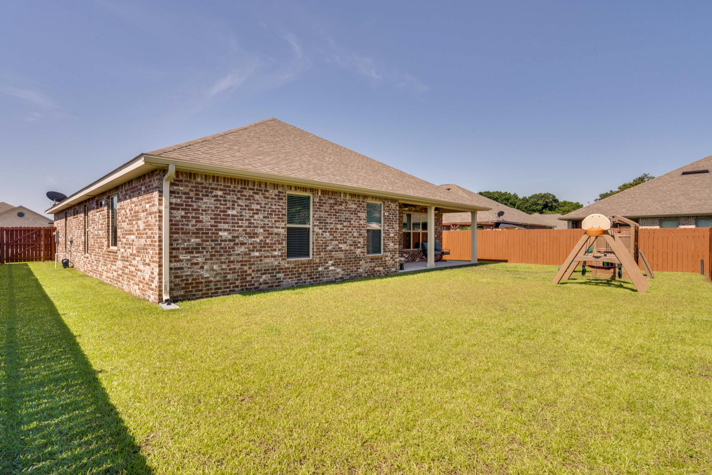 MAJESTIC OAKS AT OCEAN CITY - Residential Lease