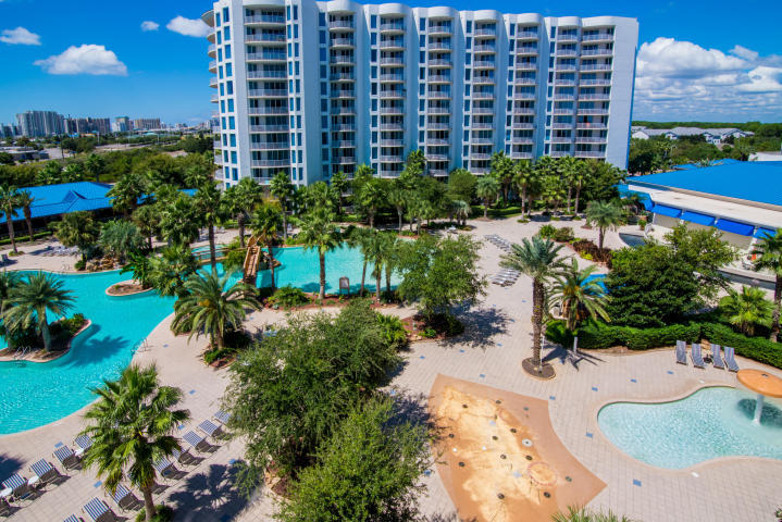 THE PALMS OF DESTIN - Residential