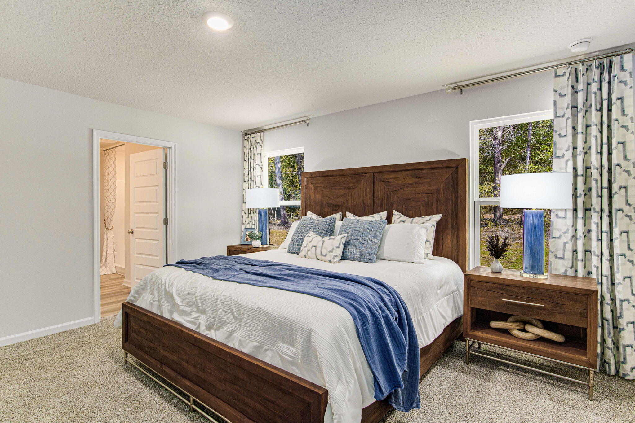 PLANTATION WOODS - Residential