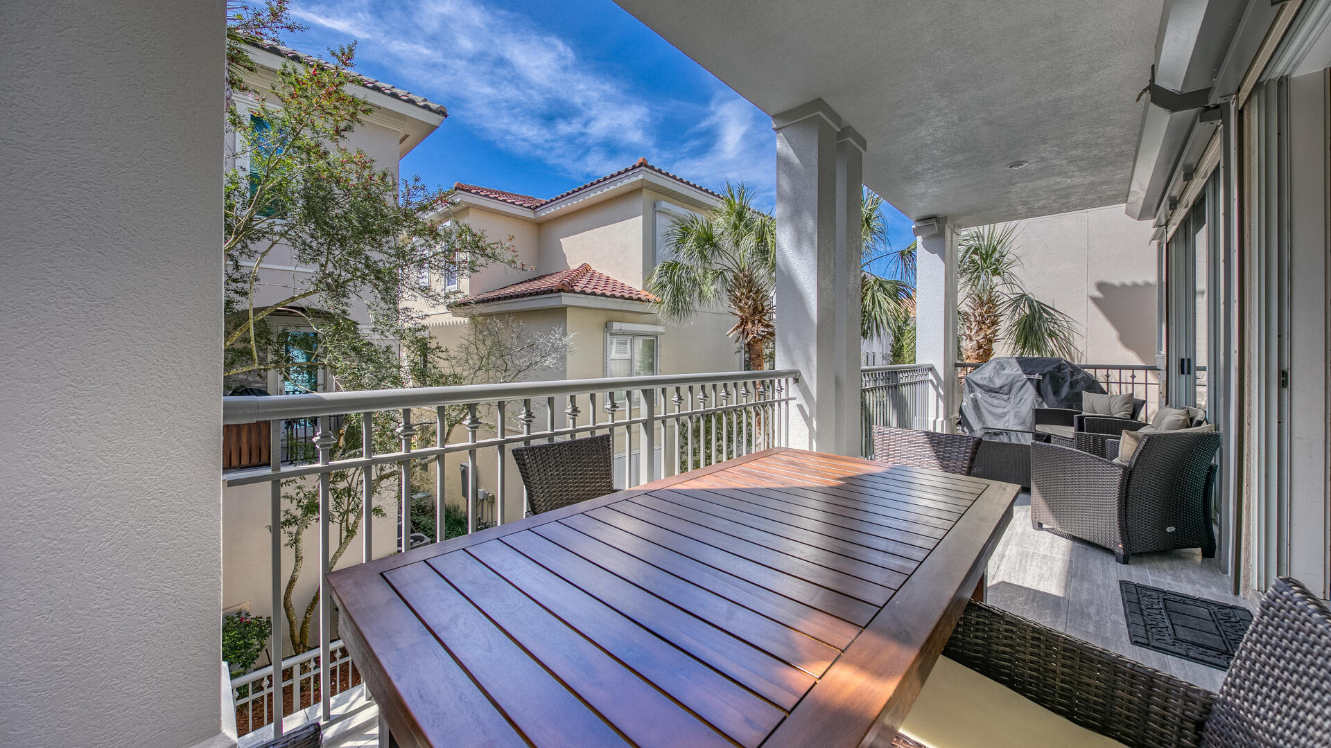 DESTINY BY THE SEA - Residential