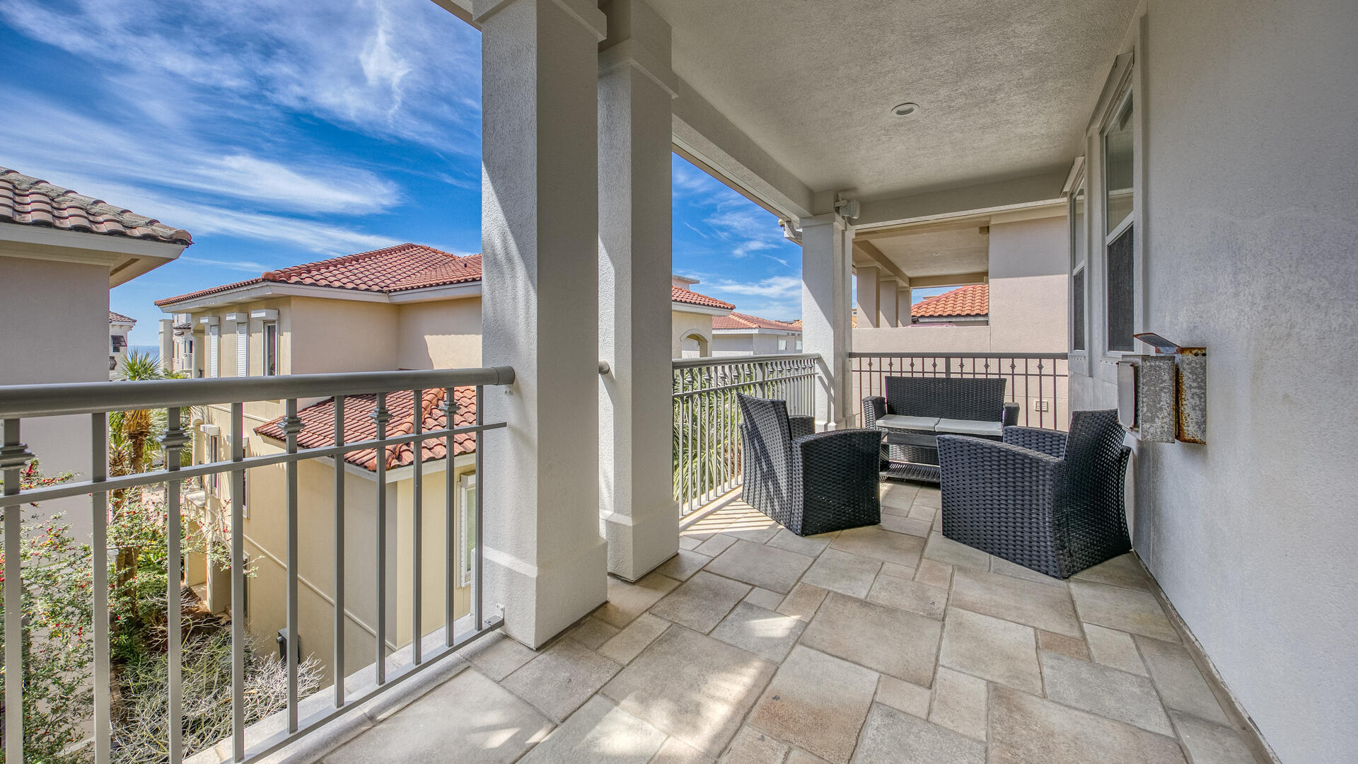 DESTINY BY THE SEA - Residential