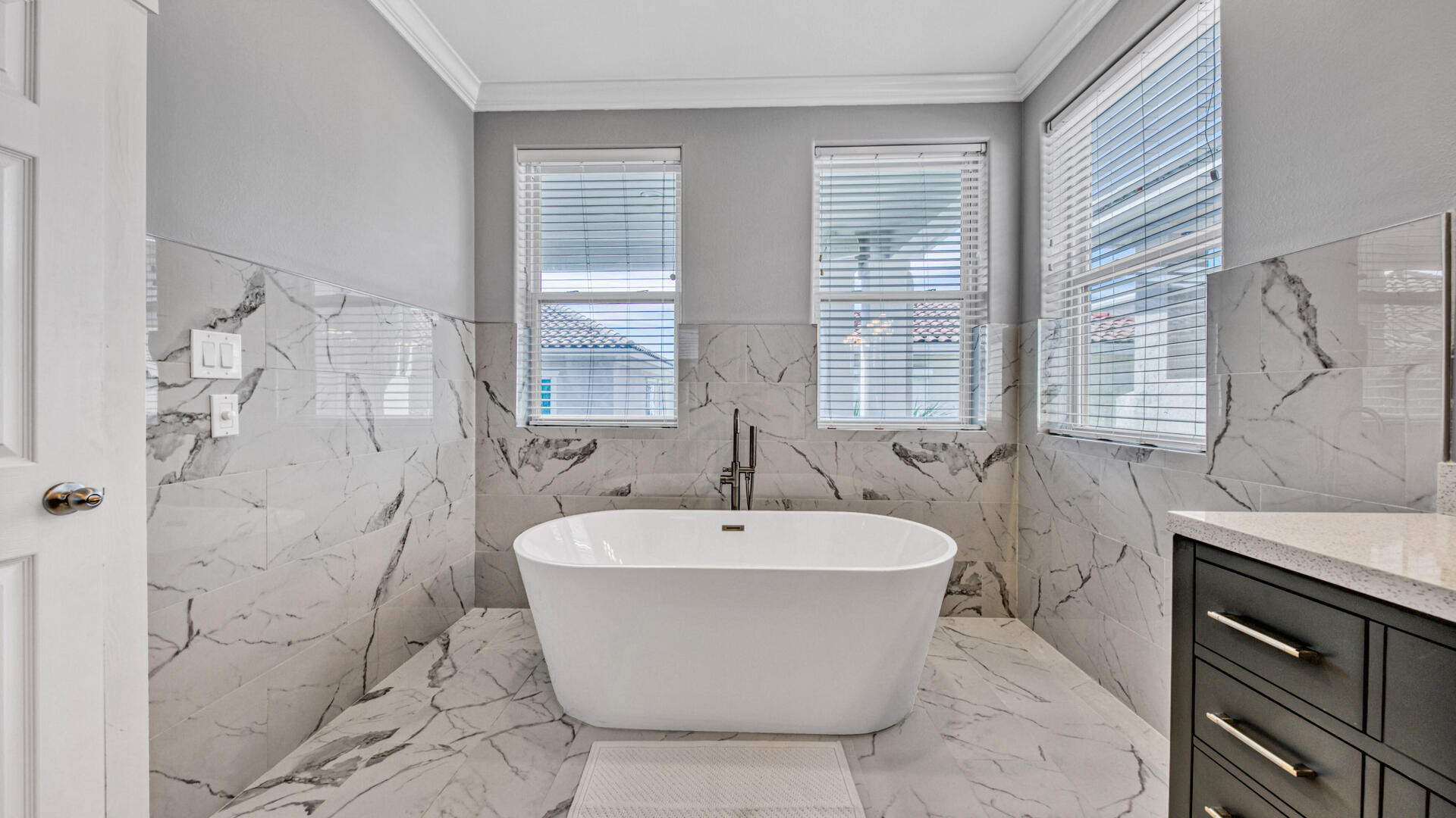 DESTINY BY THE SEA - Residential