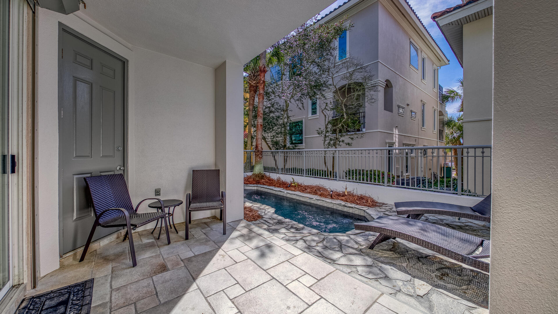 DESTINY BY THE SEA - Residential