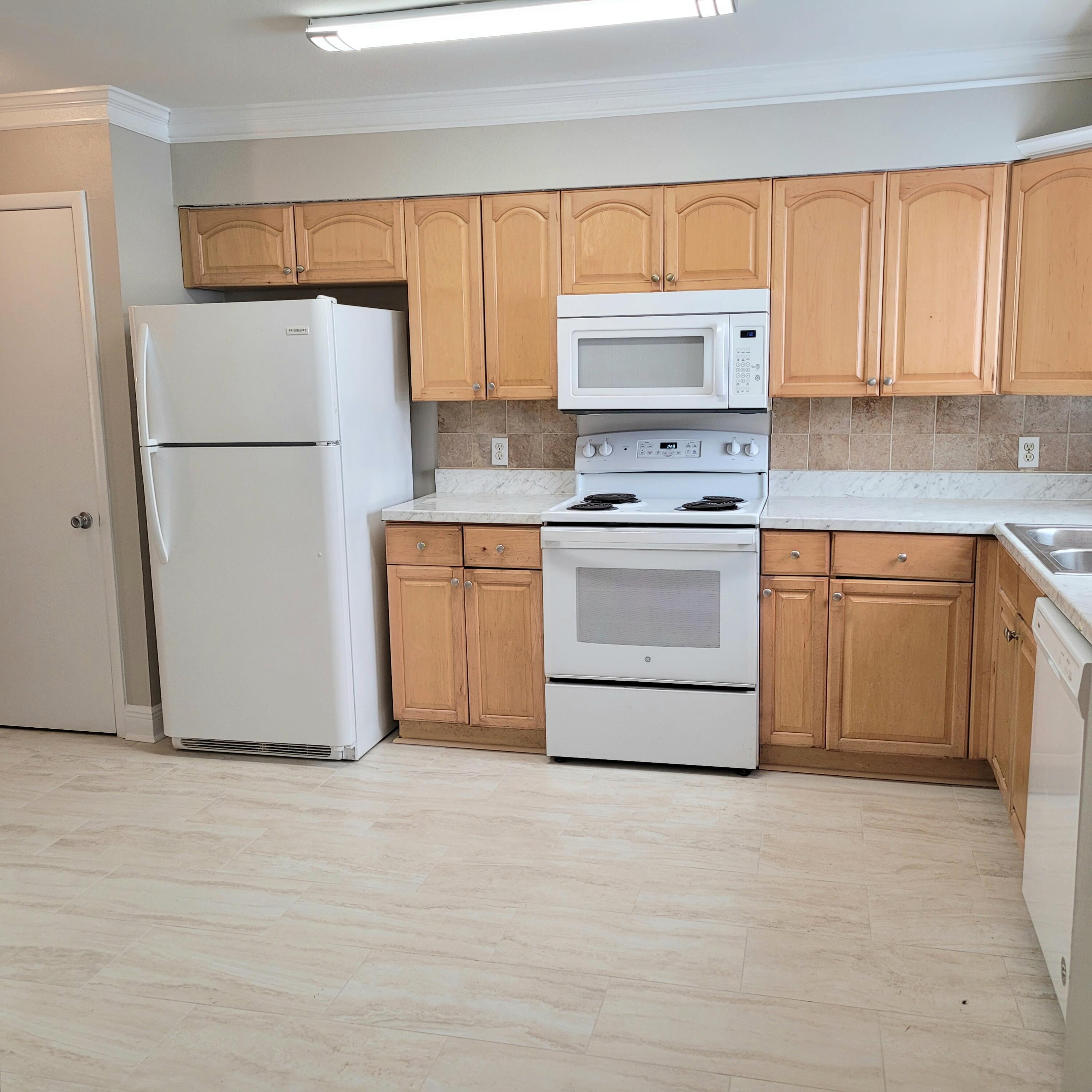 PARKWOOD TERRACE - Residential