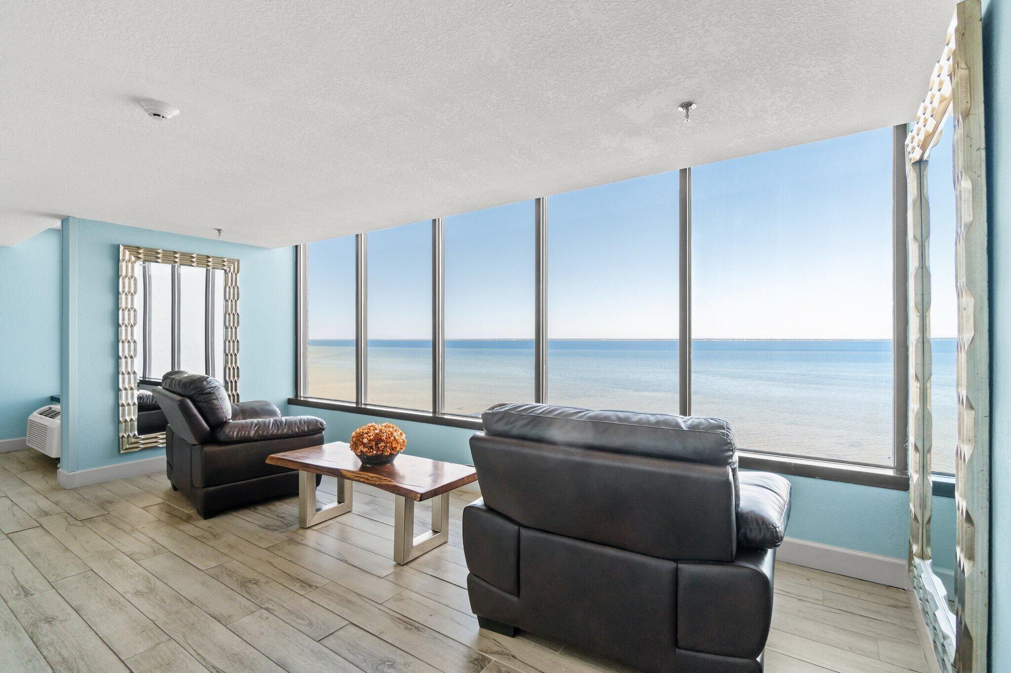 BAYSIDE AT SANDESTIN - Residential