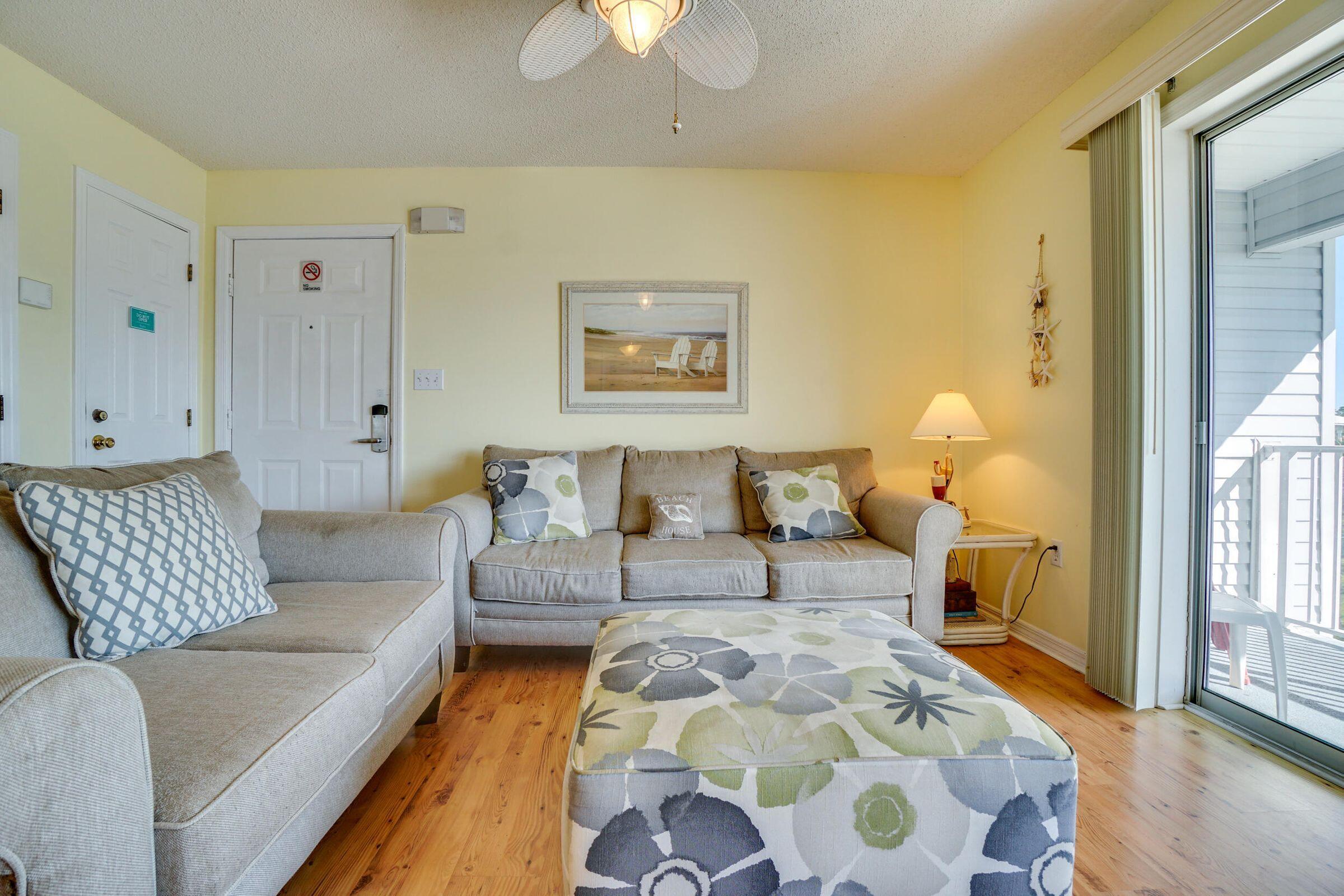 BEACHSIDE VILLAS CONDO - Residential