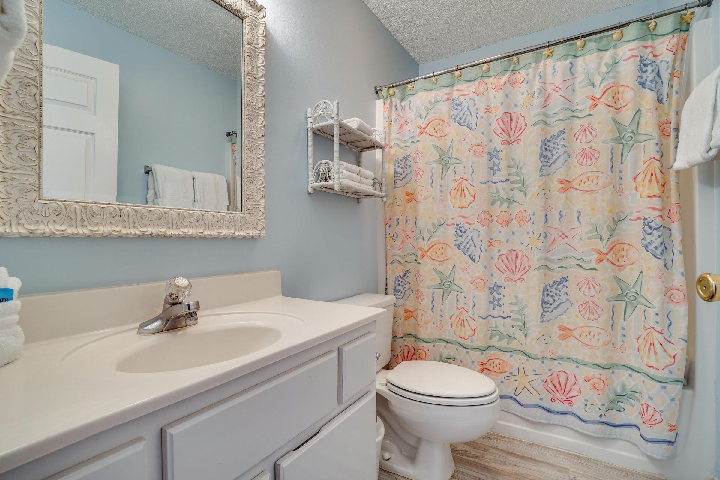 BEACHSIDE VILLAS CONDO - Residential