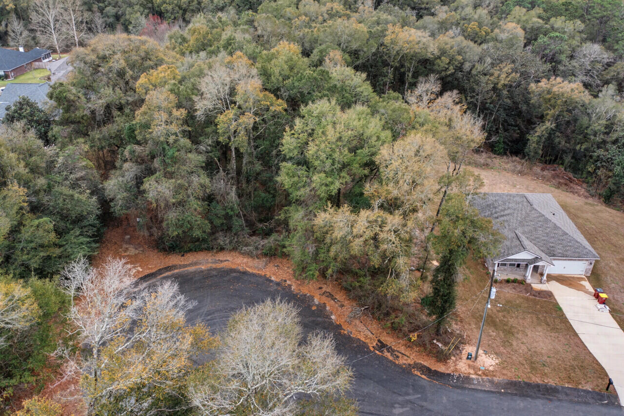 INDIAN TRAILS PH 1 - Land