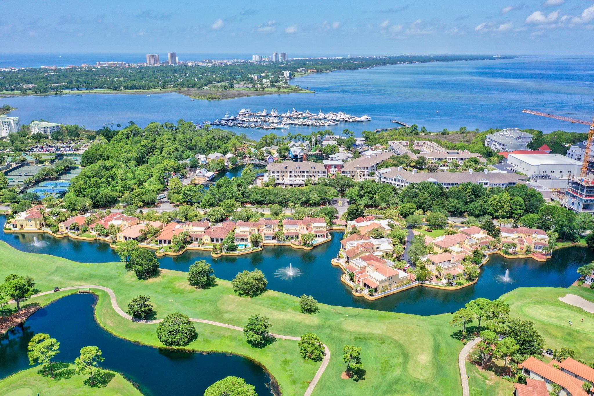 FOUNTAINS AT SANDESTIN - Residential