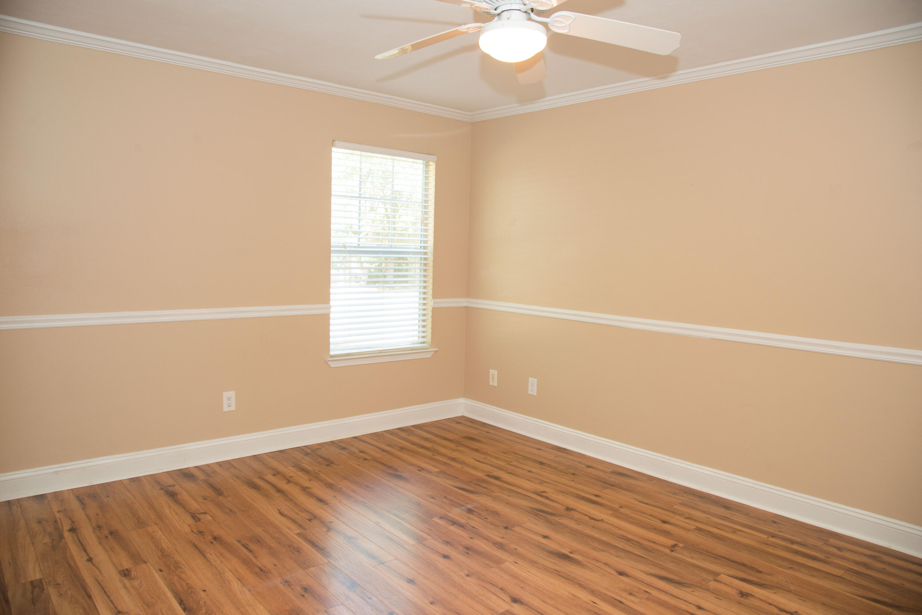 EAST BAY RIVER ESTATES 2ND ADDN - Residential Lease