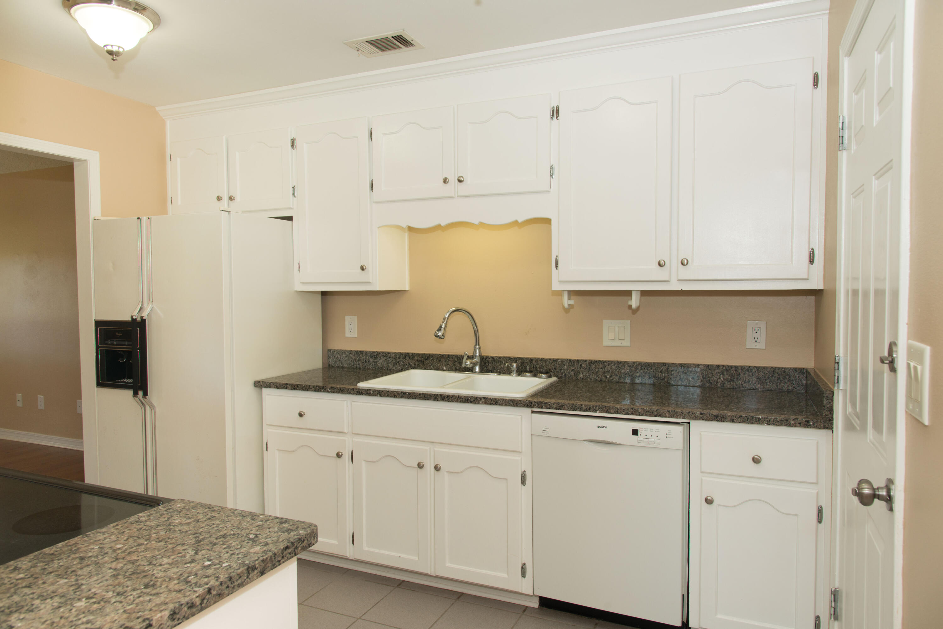 EAST BAY RIVER ESTATES 2ND ADDN - Residential Lease