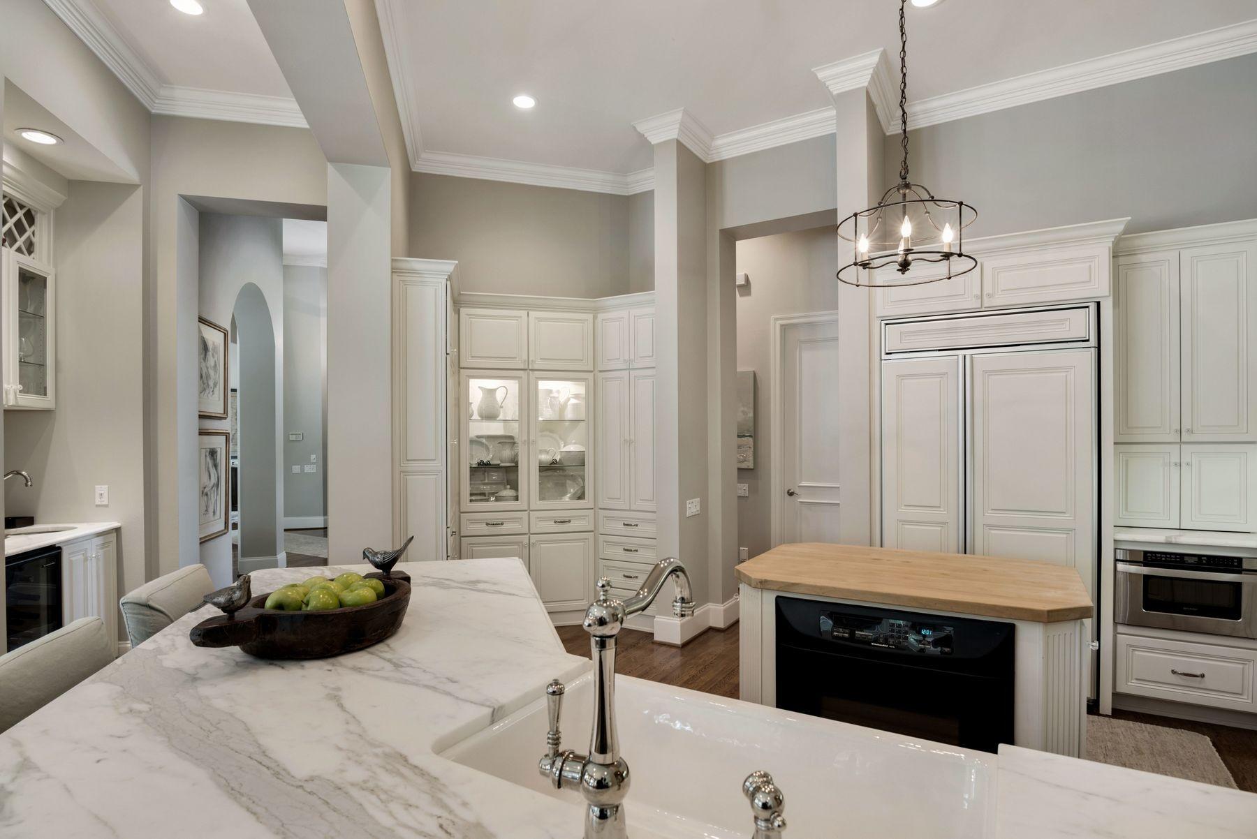 BURNT PINE - Residential