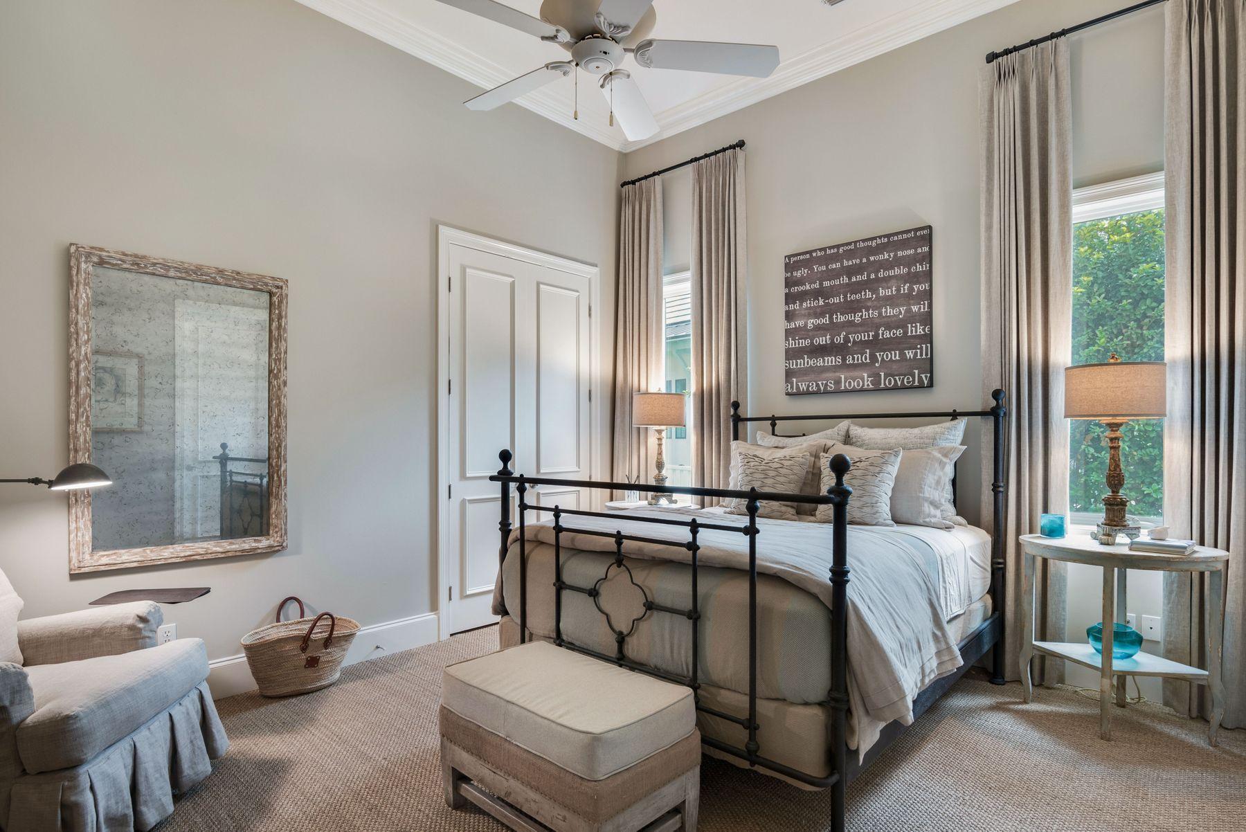 BURNT PINE - Residential