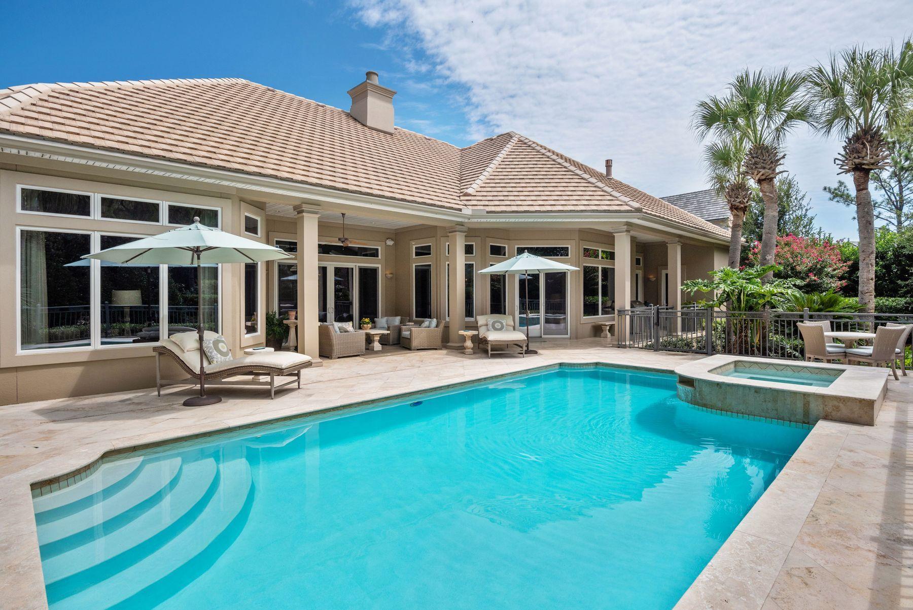 BURNT PINE - Residential