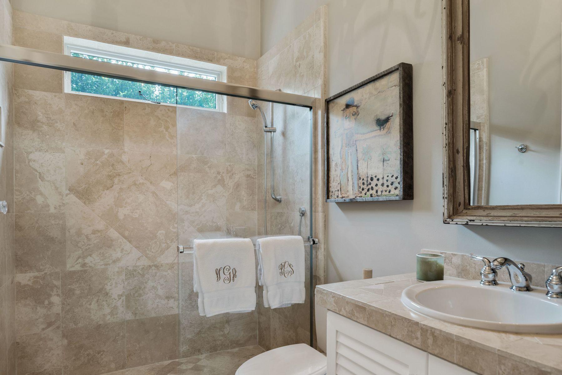 BURNT PINE - Residential