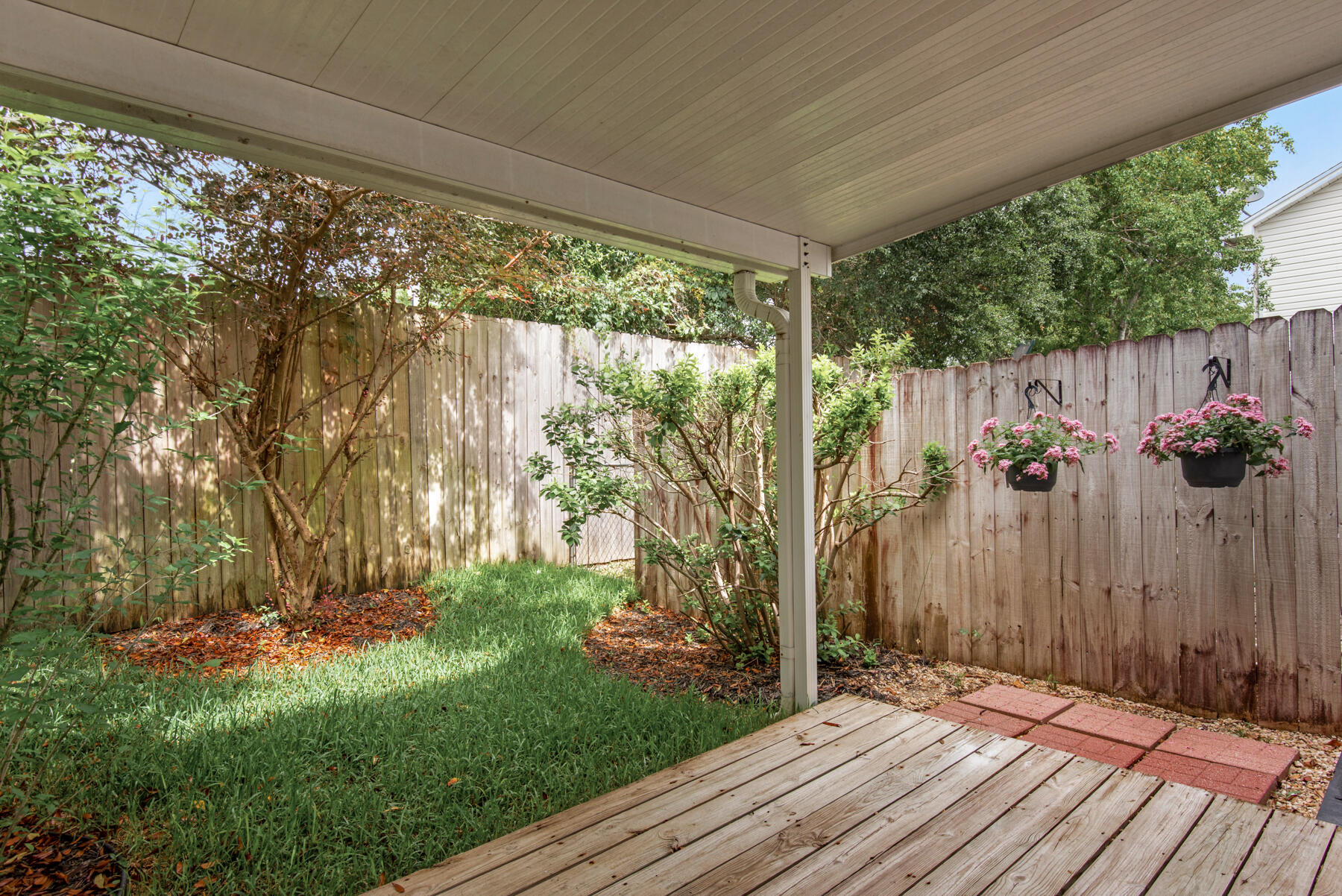 CAMBRIDGE VILLAGE T/H - Residential