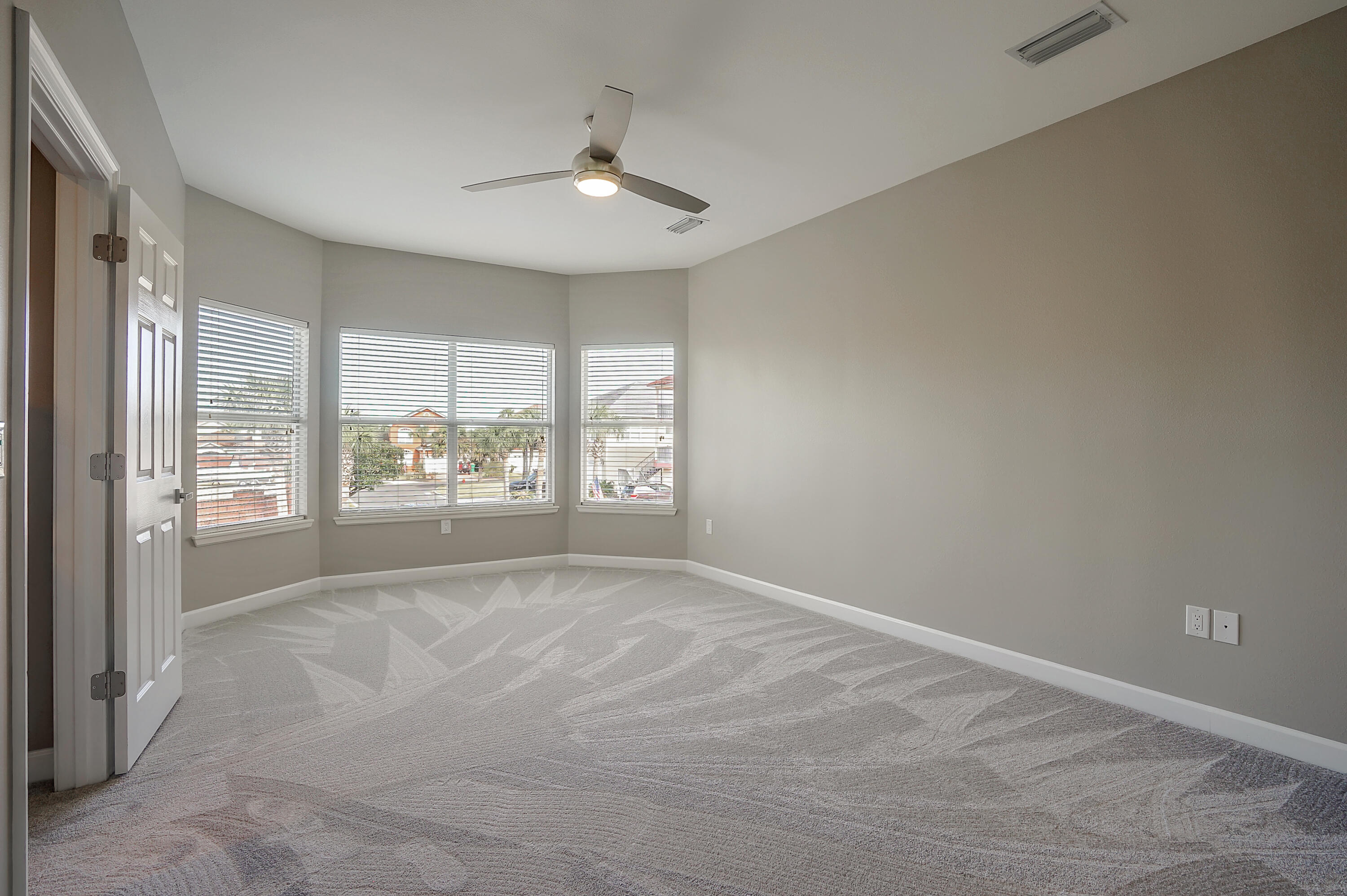 PALM HARBOR MARINA - Residential