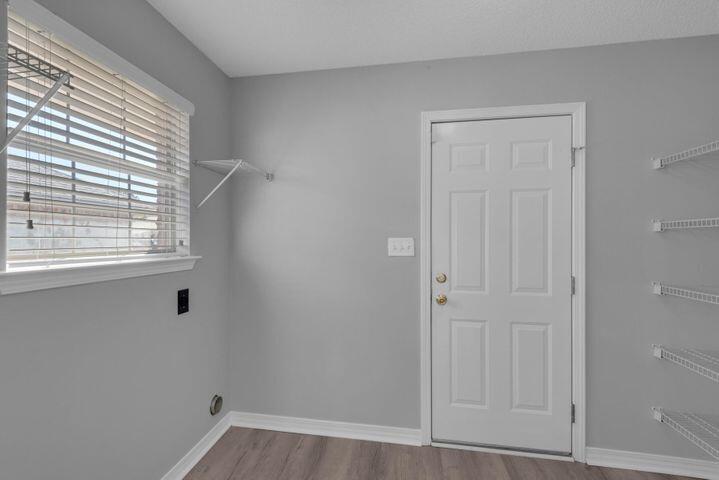 CREETWOOD PLACE - Residential Lease