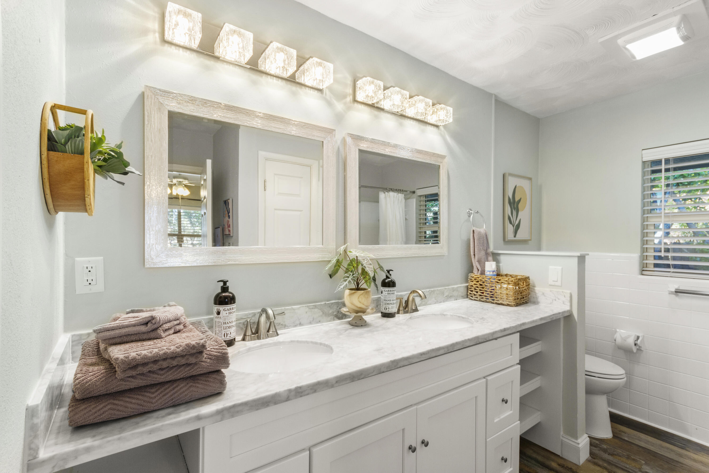 BAYOU S/D - Residential
