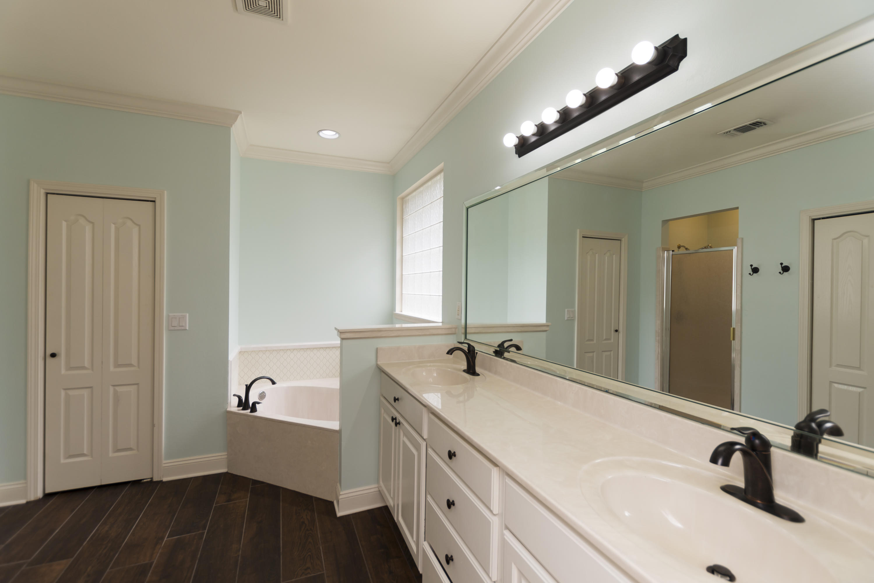 MAGNOLIA FOREST S/D - Residential