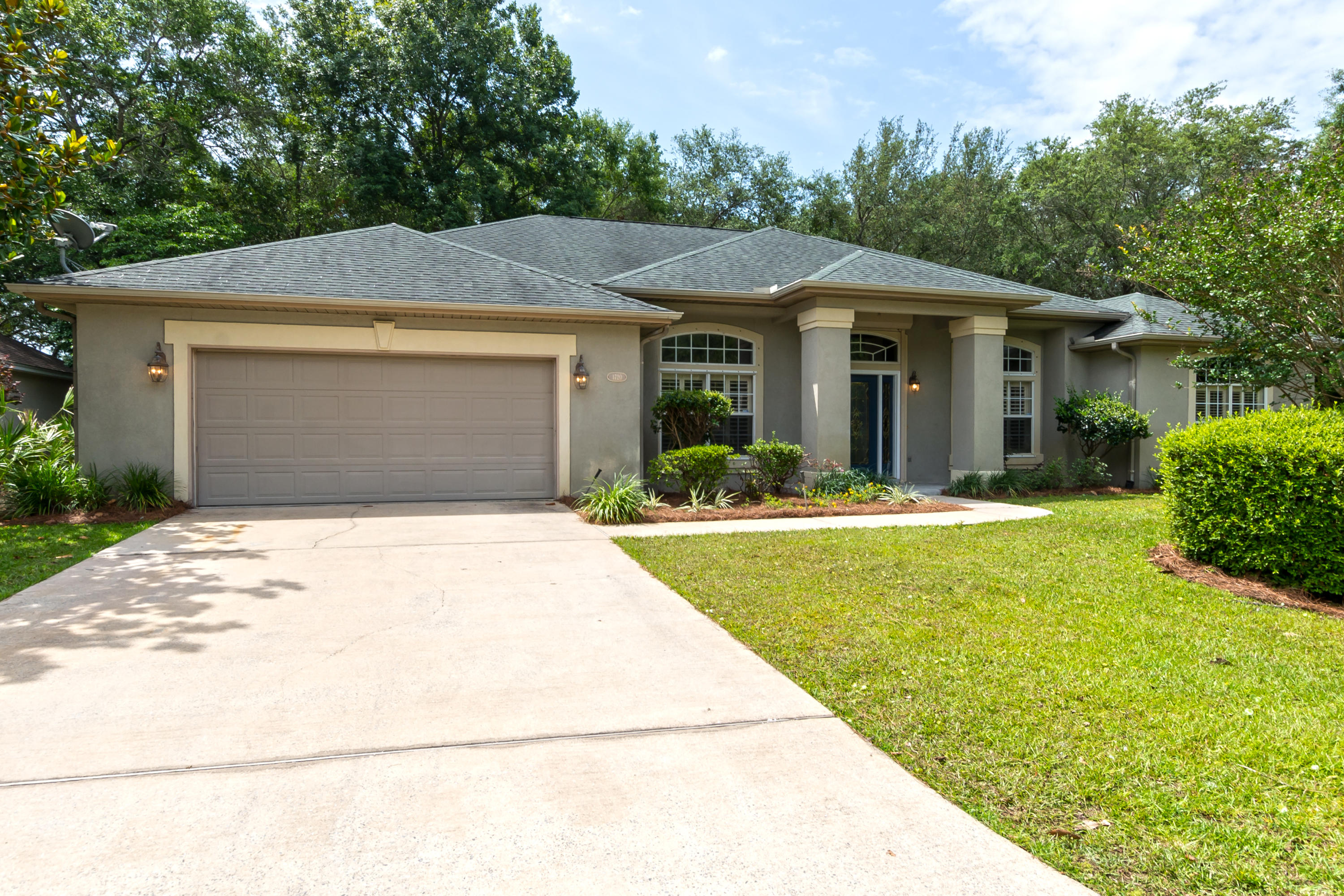 MAGNOLIA FOREST S/D - Residential