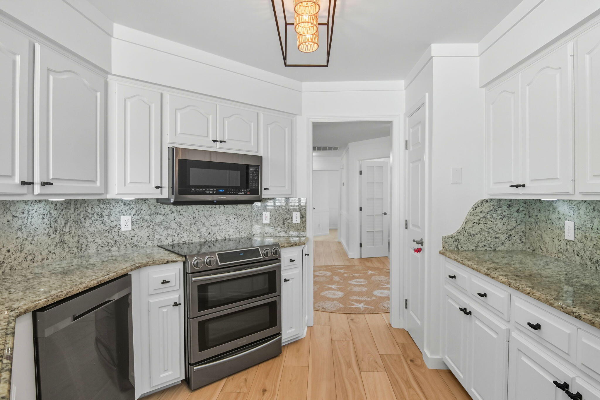 JAMAICAN LAKE CONDOS - Residential