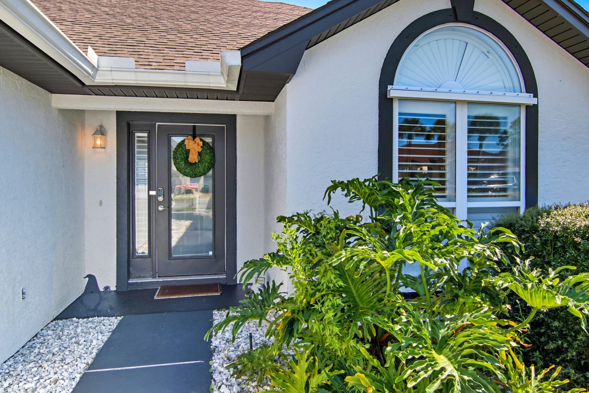 JAMAICAN LAKE CONDOS - Residential