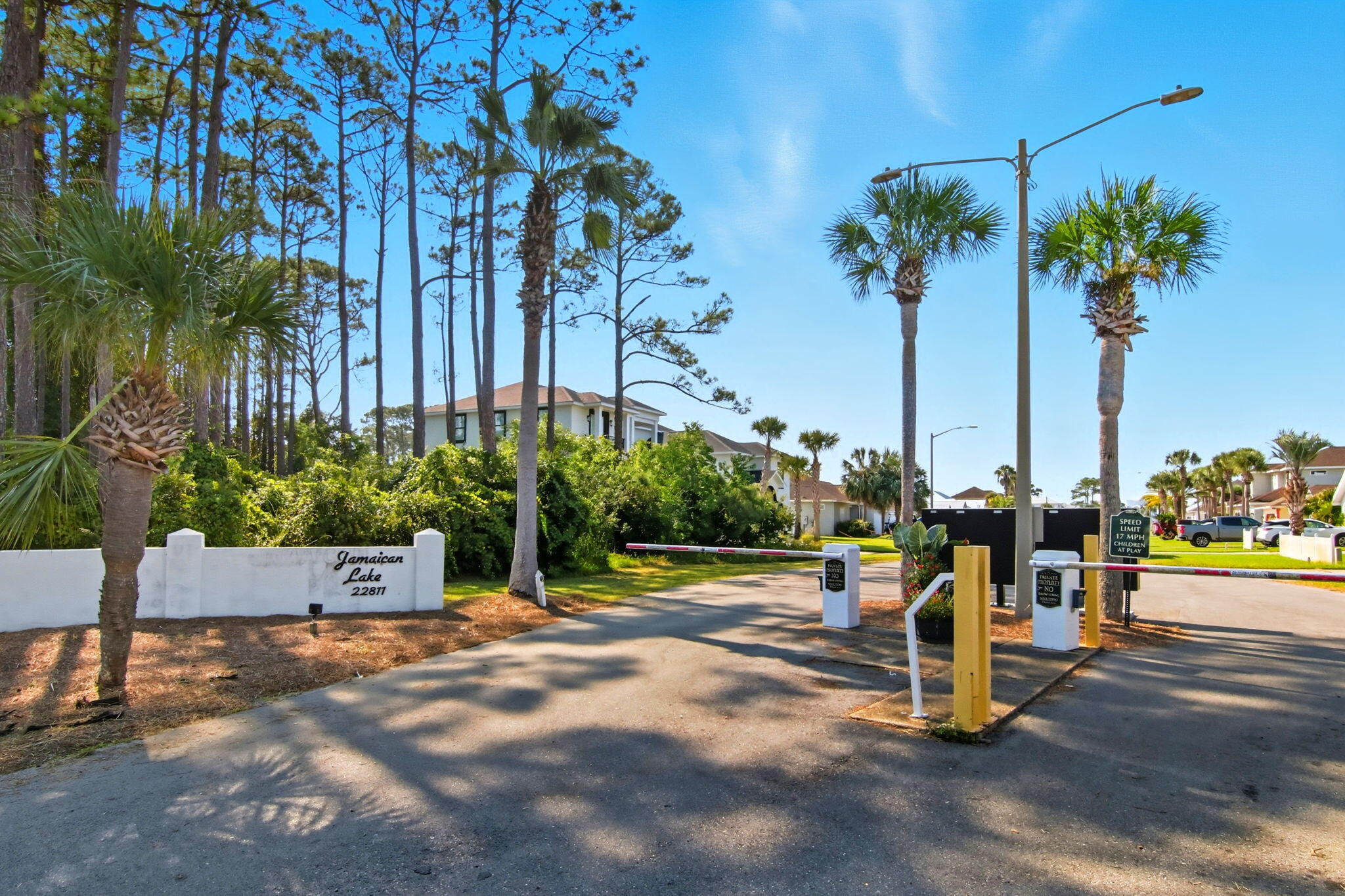 JAMAICAN LAKE CONDOS - Residential