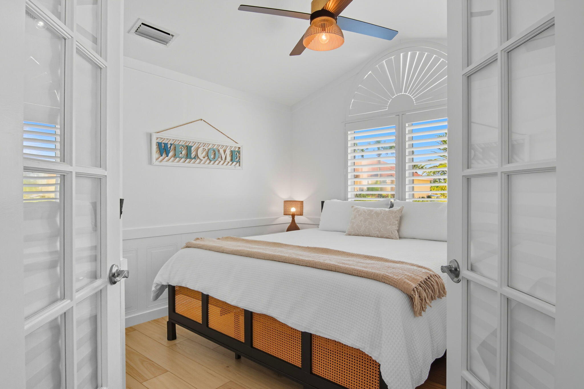JAMAICAN LAKE CONDOS - Residential