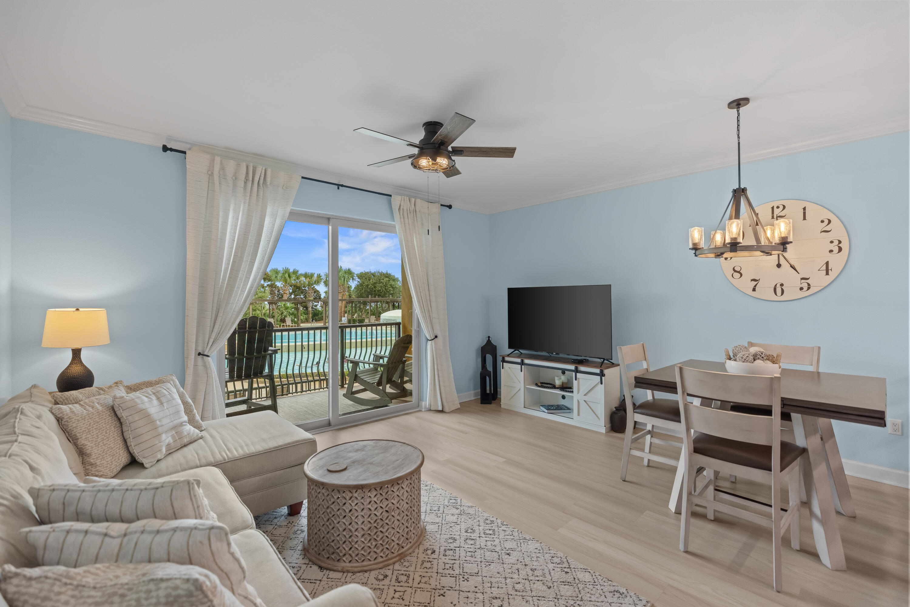 BEACH RESORT - Residential