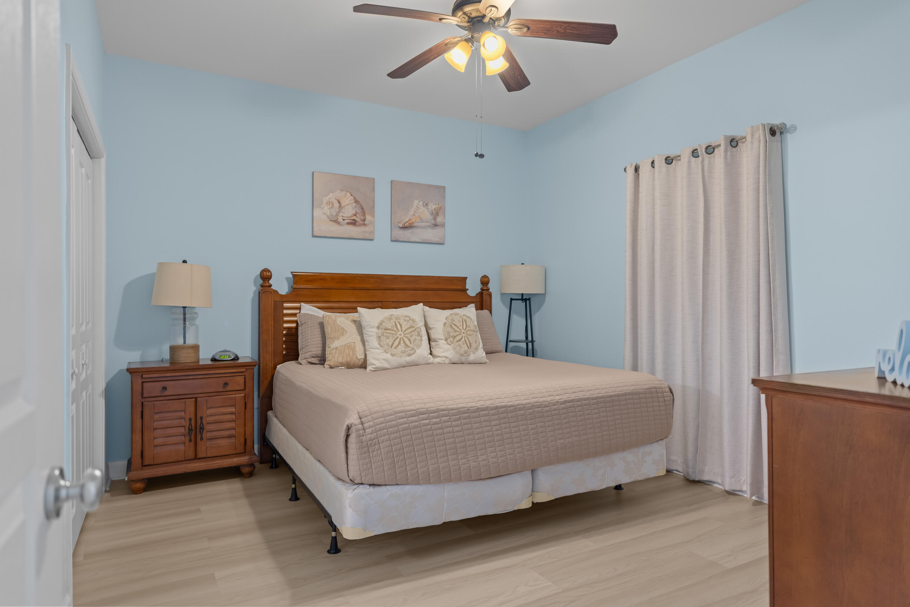 BEACH RESORT - Residential