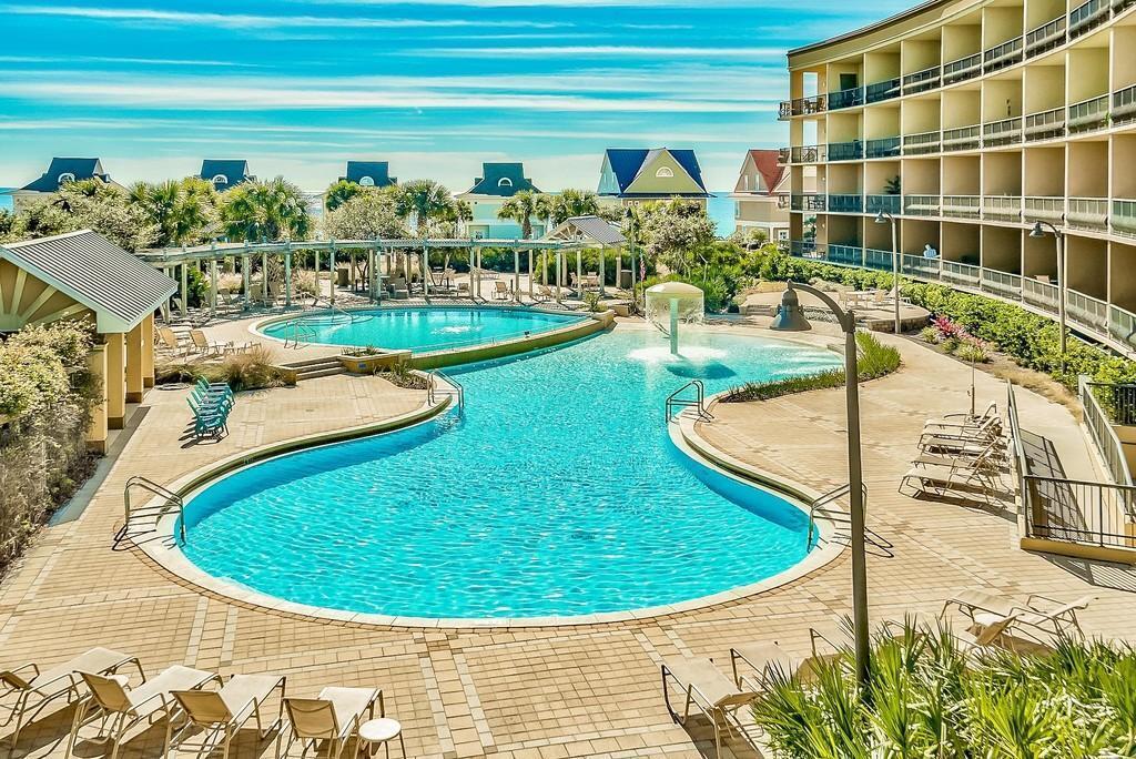 BEACH RESORT - Residential