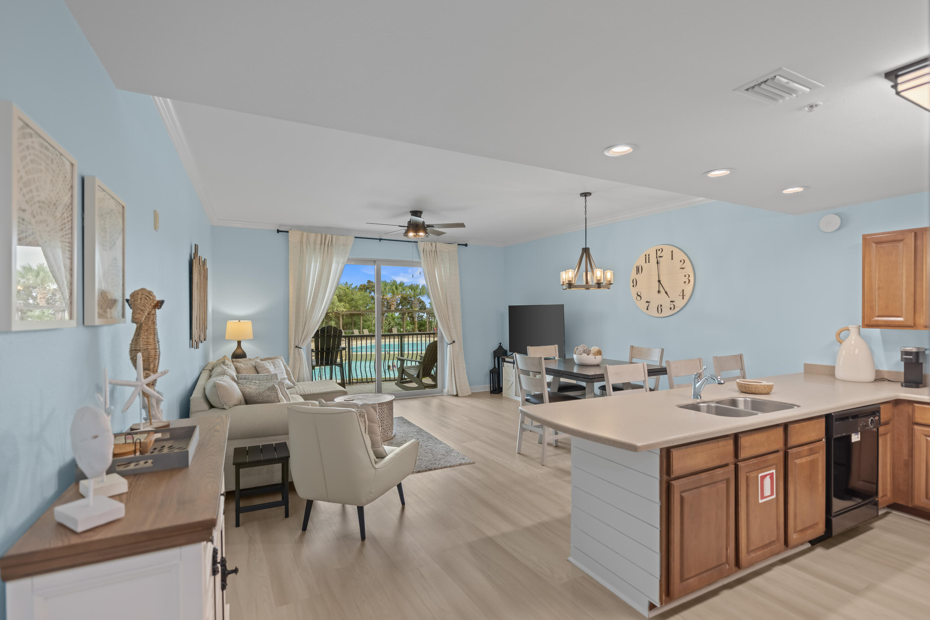 BEACH RESORT - Residential