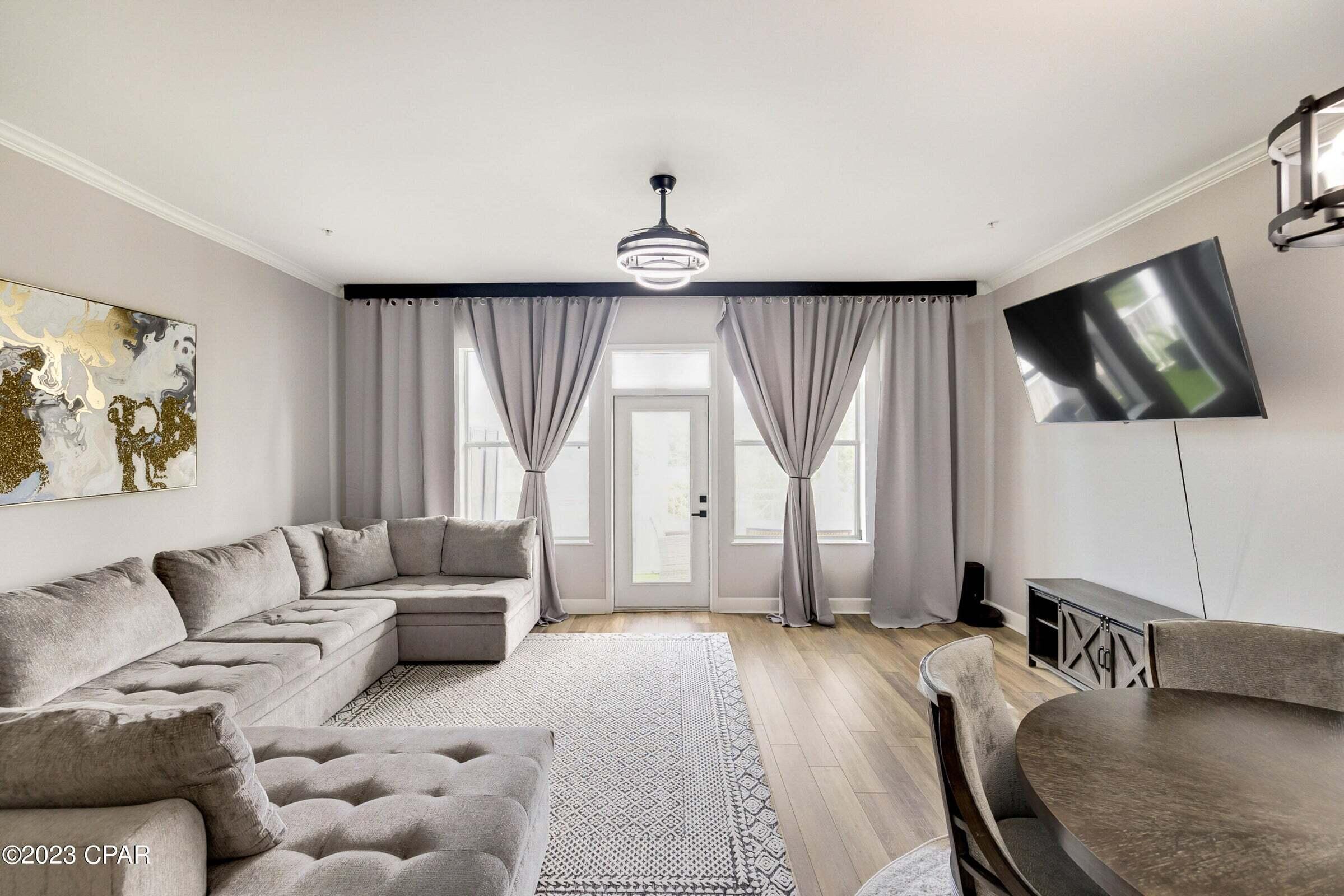 ISLAND RESERVE - Residential