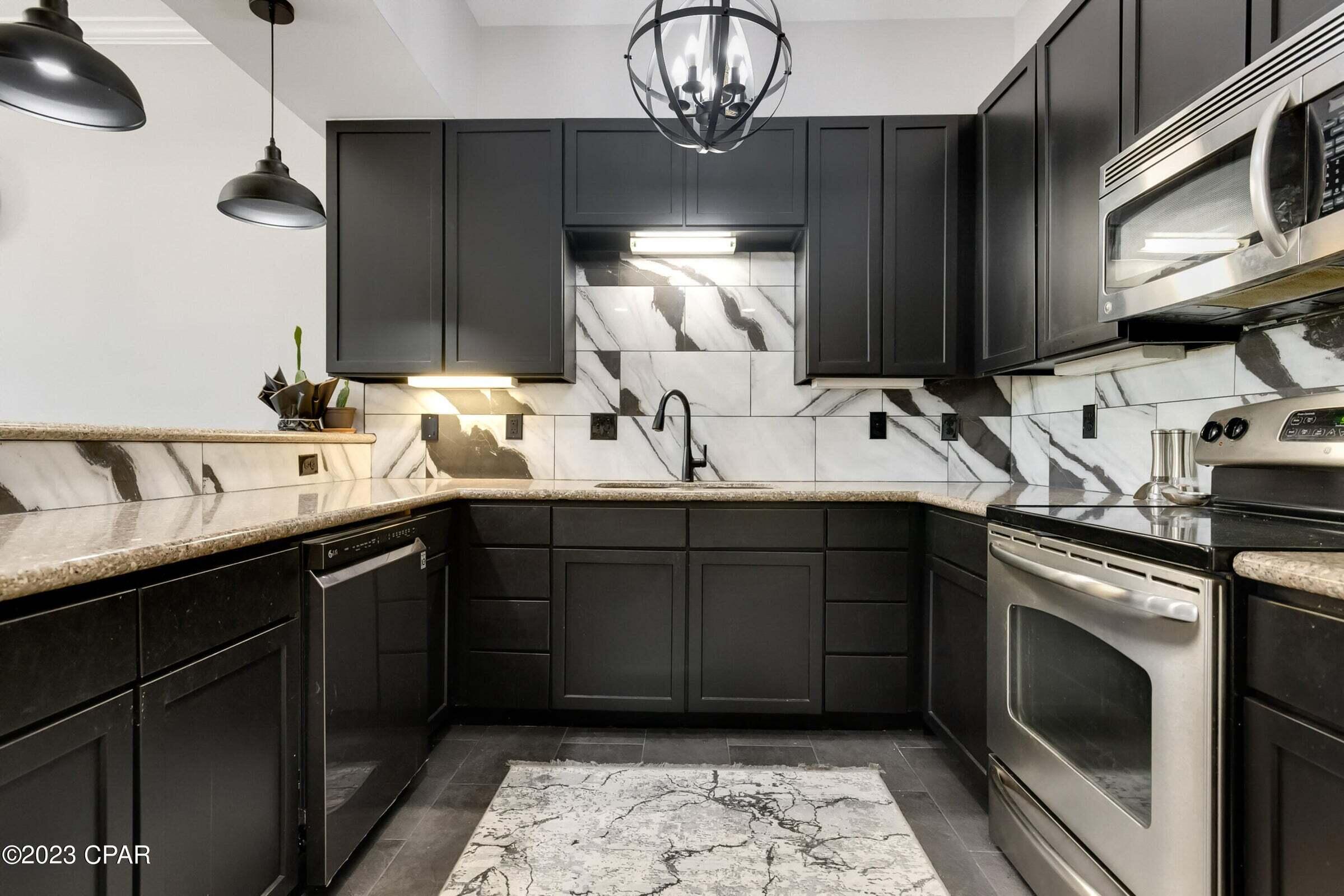 ISLAND RESERVE - Residential