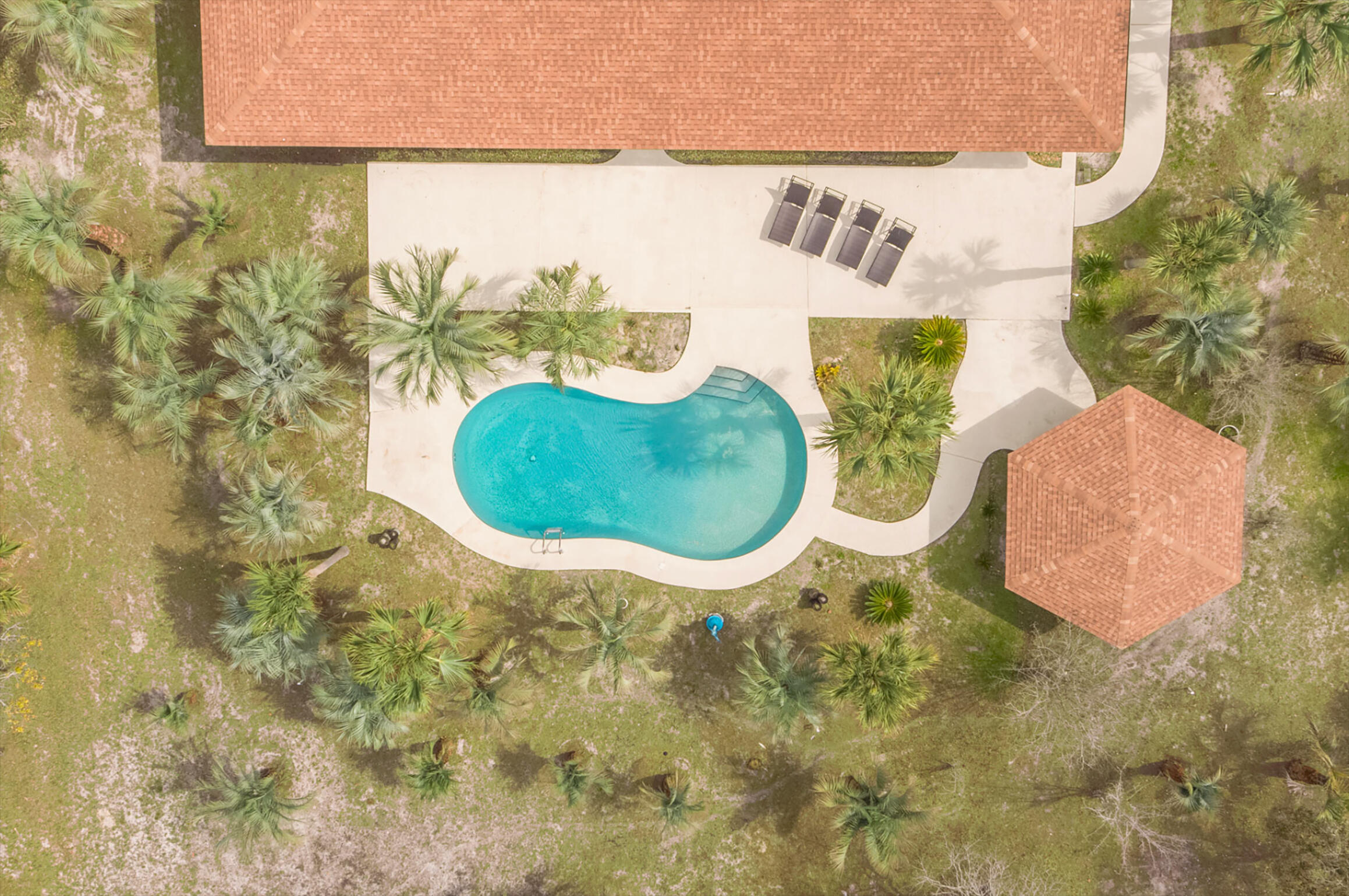 GULF PINES - Residential