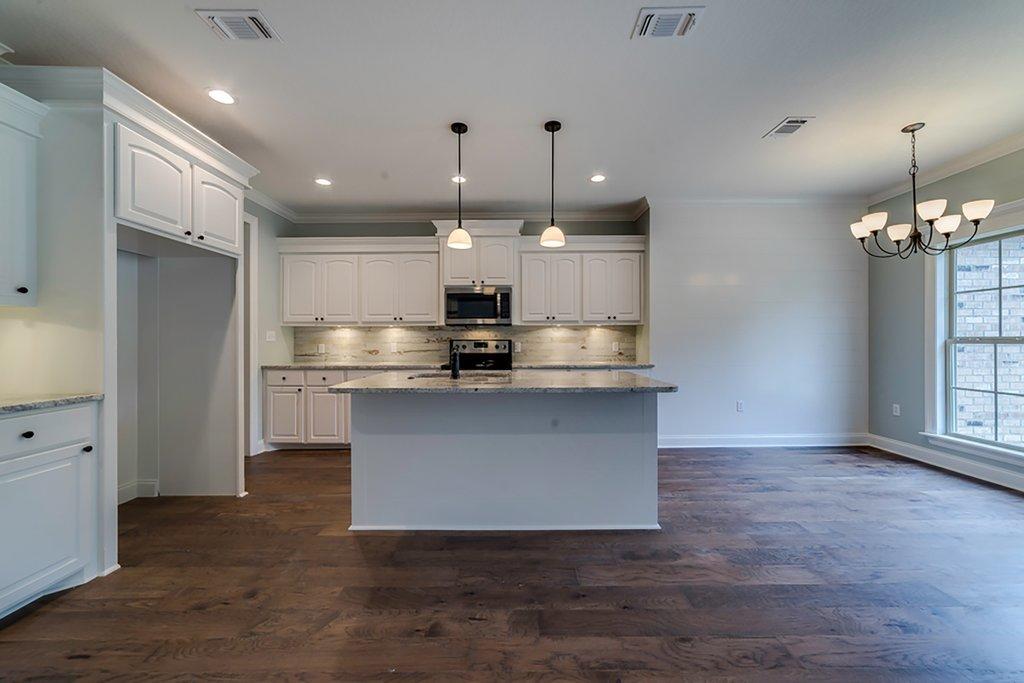 LAKE HOLLEY ESTATES - Residential