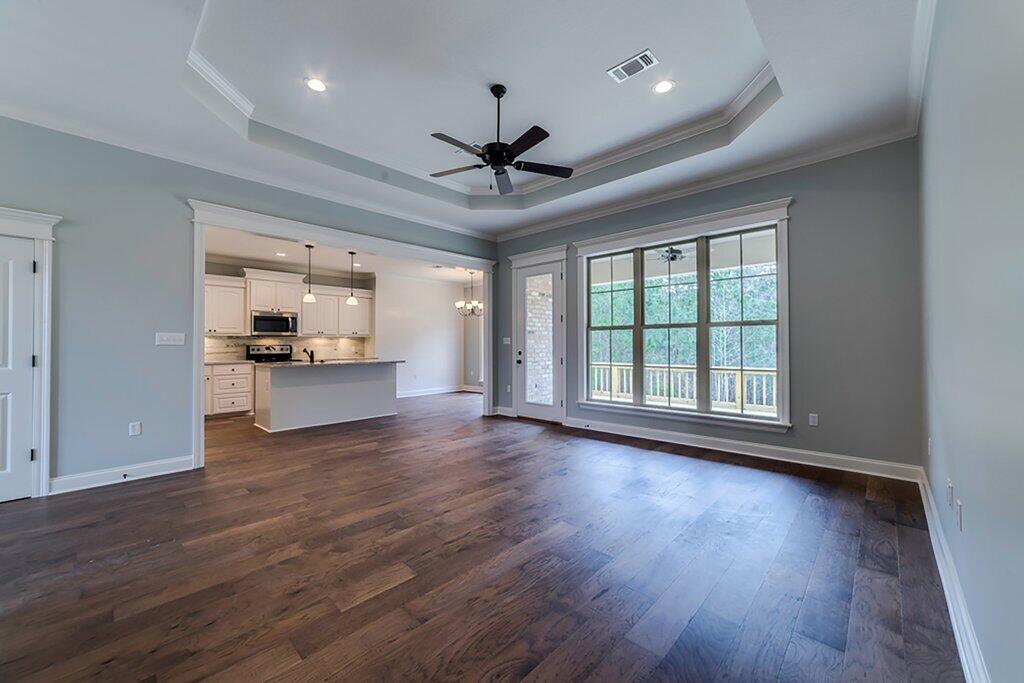 LAKE HOLLEY ESTATES - Residential