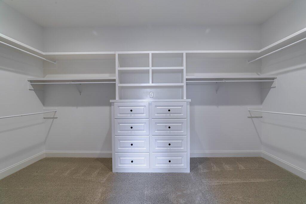 LAKE HOLLEY ESTATES - Residential