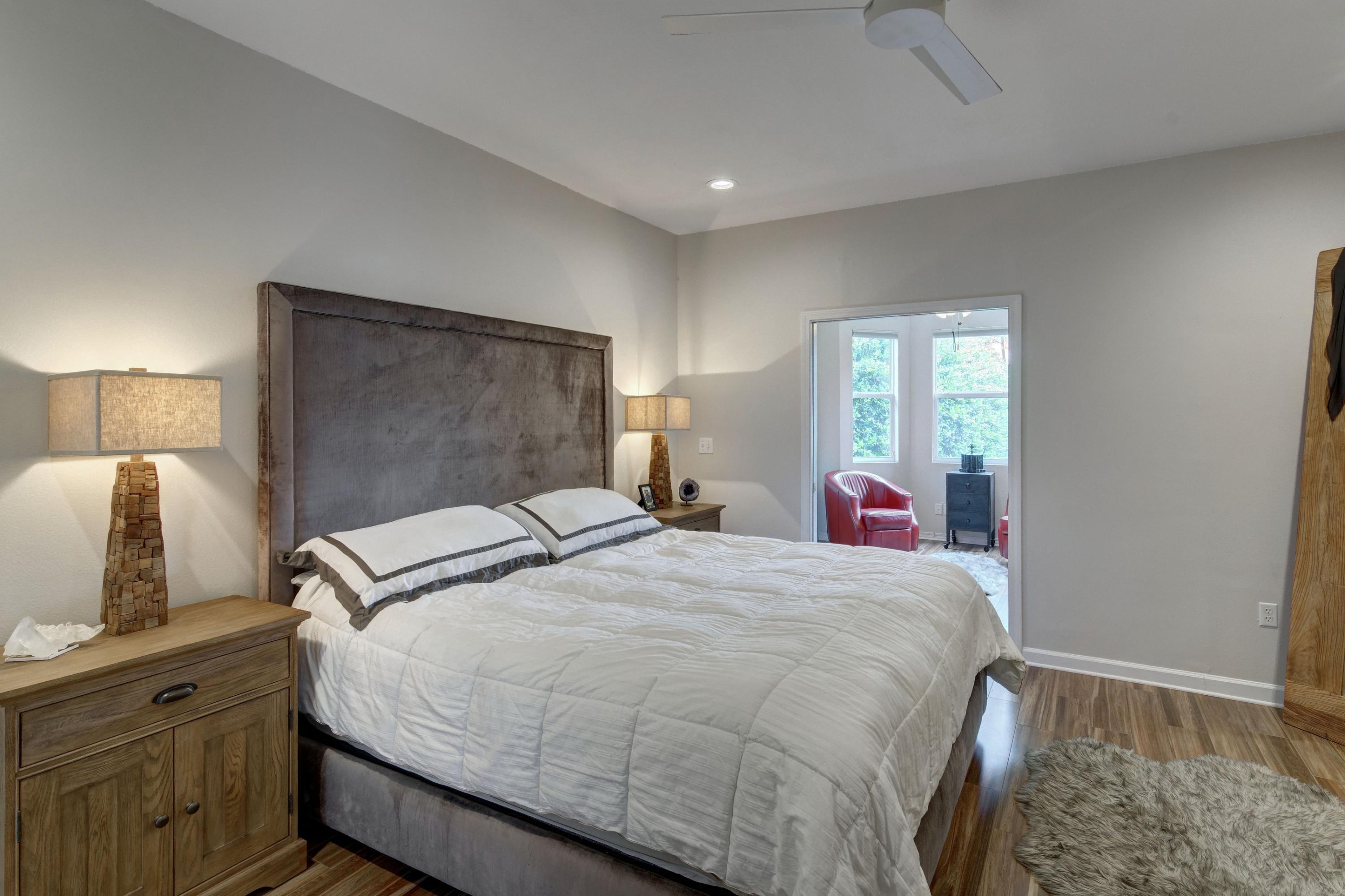 ESCADA - Residential