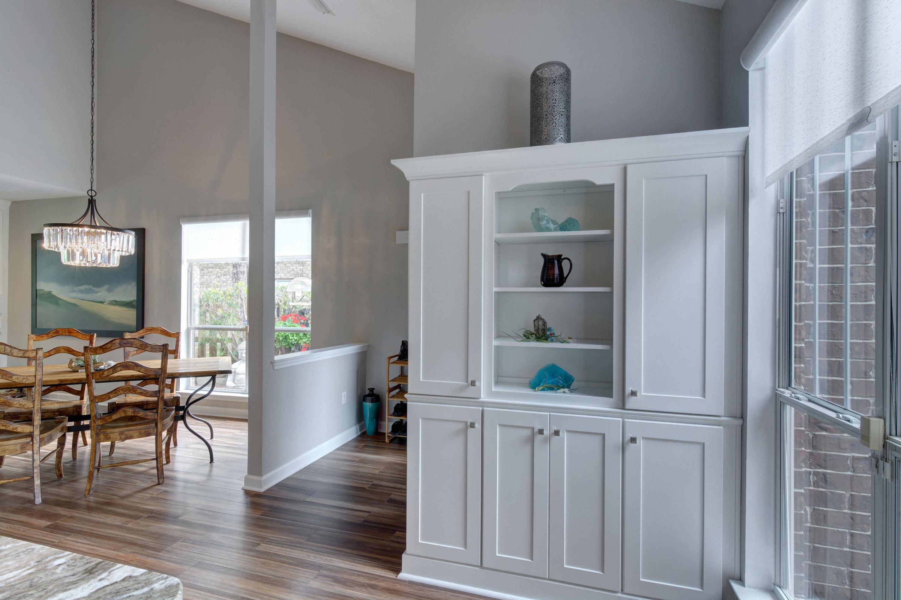 ESCADA - Residential